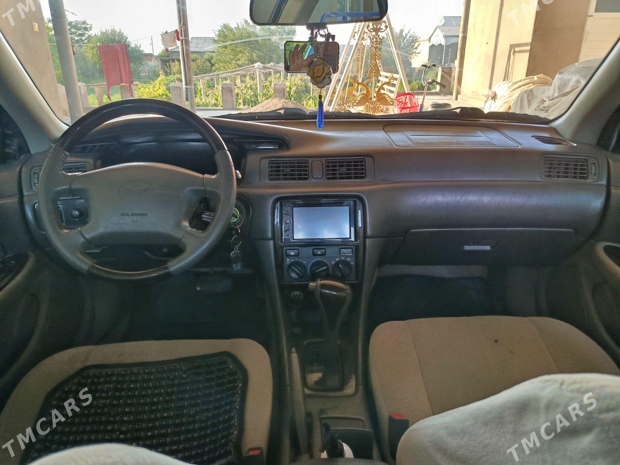 Toyota Camry 2001 - 143 000 TMT - Ýolöten - img 1