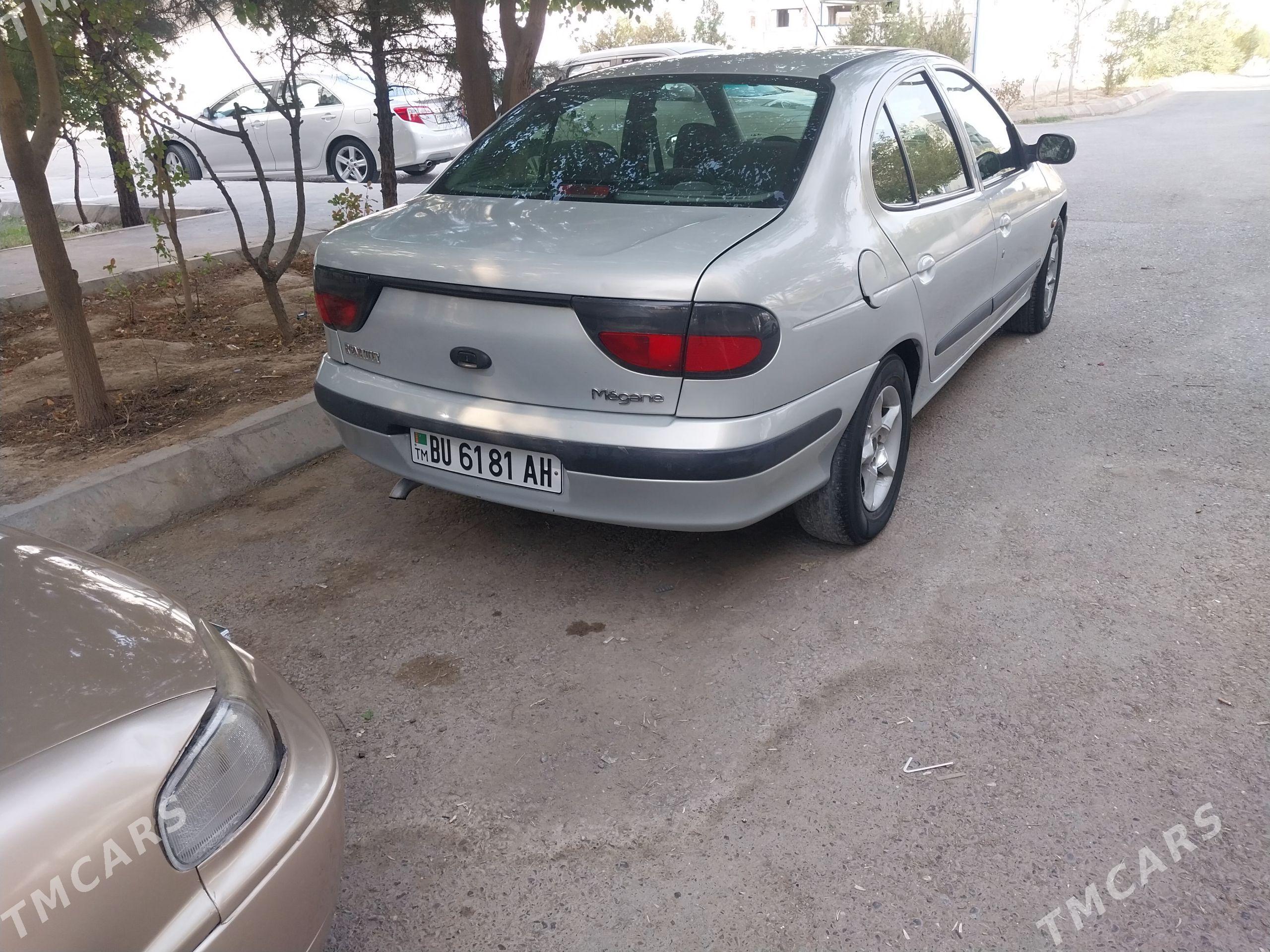 Renault Megane CC 1999 - 35 000 TMT - Ak bugdaý etraby - img 1