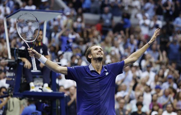 Medwedew ýekelikdäki ATP Cup ýaryşlarynda gazanan ýeňişleriniň sany boýunça Jokowiçden öňe geçdi