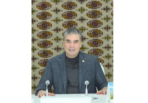 Gurbanguly Berdimuhamedow “Aşgabat-sitiniň” guruljak ýerine baryp gördi