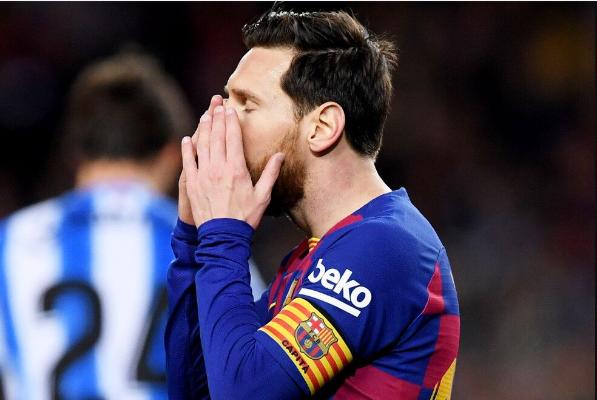 Messi "Barselona" bilen şertnamasynyň aýan edilmegine gahar edip, klubdan gitmekçi bolýar