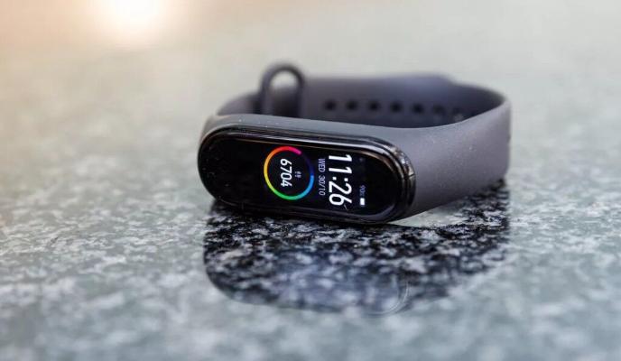 Xiaomi Mi Band 5 fitnes-bilezigi şu ýylda peýda bolar