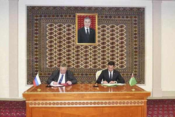 Подписано Программа экономического сотрудничества между правительствами Туркменистана и РФ на 2021-2023 годы