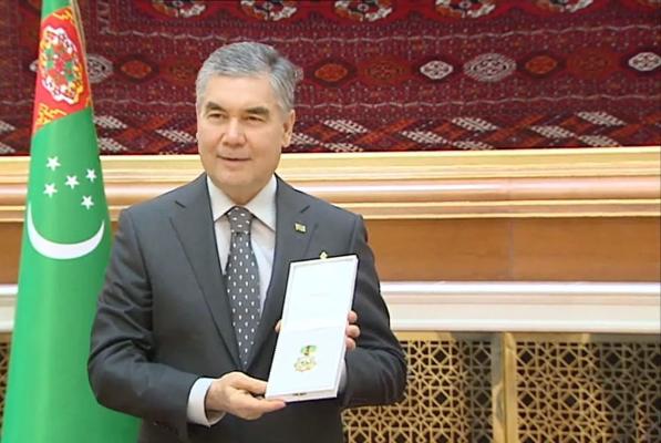 Mejlis Gurbanguly Berdimuhamedowy döwlet sylaglary bilen sylaglady