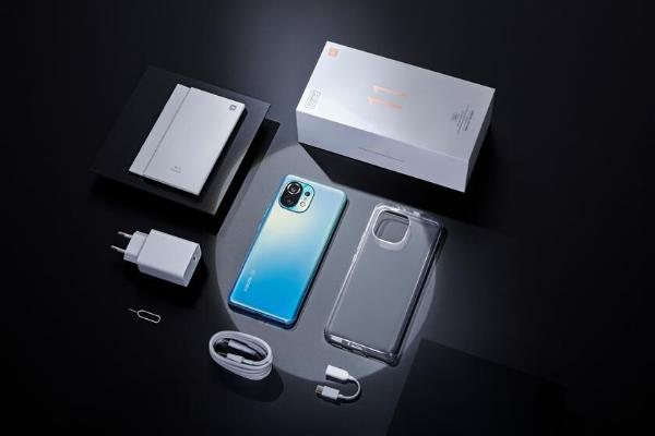 Xiaomi Pakistanda hem smartfon öndürip başlar