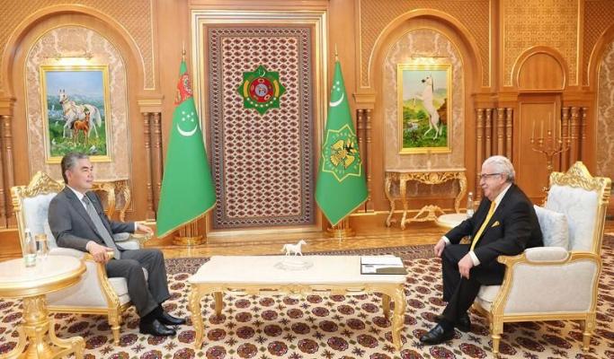 Туркменский лидер заявил, что выдерживать жесткий рабочий график ему помогает спортивная закалка