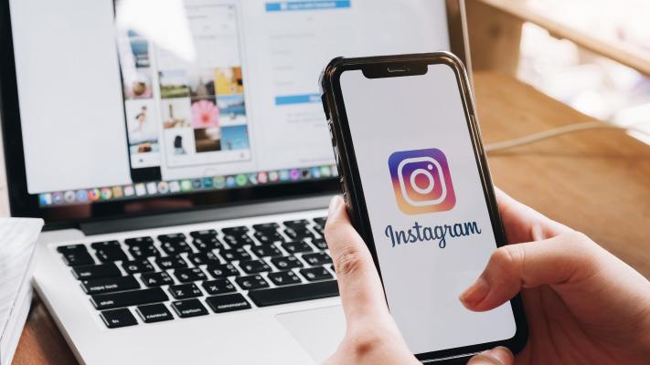 Instagram будет информировать своих пользователей о сбоях