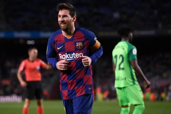 Messi gyşda “Mançester Siti” futbol toparyna geçip biler