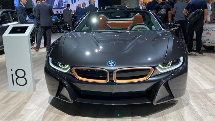 Компания BMW прекратит выпуск гибридной модели i8