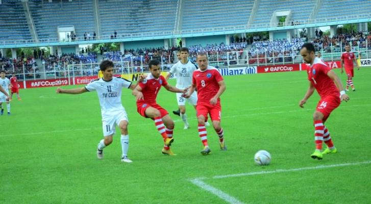 Türkmenistanda futbol boýunça ýaryşlaryň ählisi soňa süýşürildi