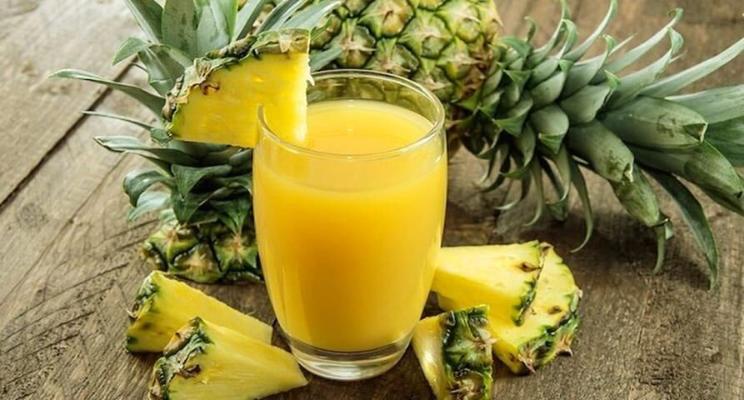 Ananas gan basyşy peseldýär we rak keselinden goraýar