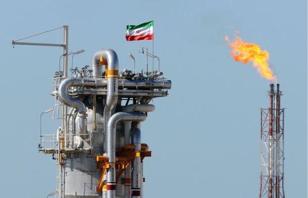 Иран заключил контракты в нефтяном секторе на $16,5 млрд