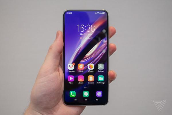 Vivo Apex 2020 сможет заряжаться до 50% за пять минут