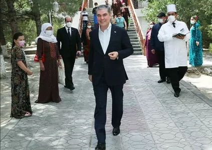 Gurbanguly Berdimuhamedow «Arçman» şypahanasyna baryp gördi