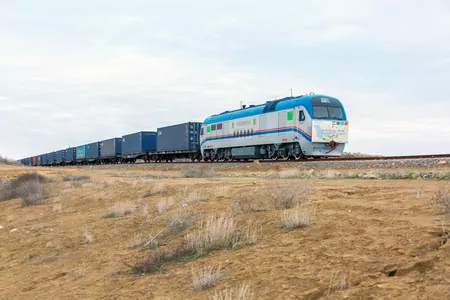 Aziýa-Ýuwaş umman sebitinden we Hytaýdan demir ýol bilen Ýewropa daşaljak ýükler Türkmenistanyň hem üstünden geçer