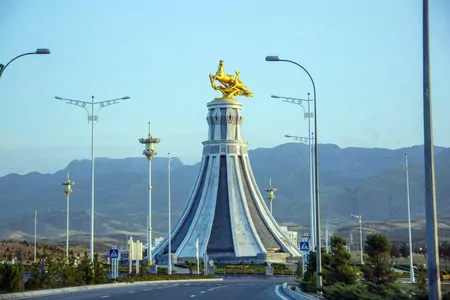 Türkmenistanda taryhy gymmatlyklara bagyşlanan maslahat we duşuşyk geçirilýär