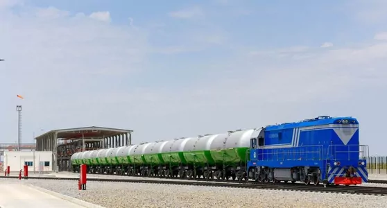 Türkmenistan ýylyň başyndan bäri Özbegistana 100 müň tonnadan gowrak benzin eksport etdi