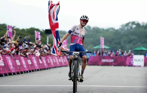 Британец Томас Пидкок выиграл олимпийский заезд в маунтинбайке