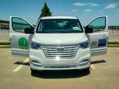 Федерация футбола Туркменистана получила автомобиль Hyundai H1 в рамках программы UEFA Assist