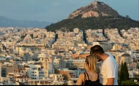 Греция обнародовала п­равила для отдыха в н­овом туристическом се­зоне