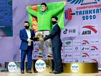 Туркменский штангист Х.Тойчиев стал бронзовым призером после пересмотра итогов ЧМ-2018