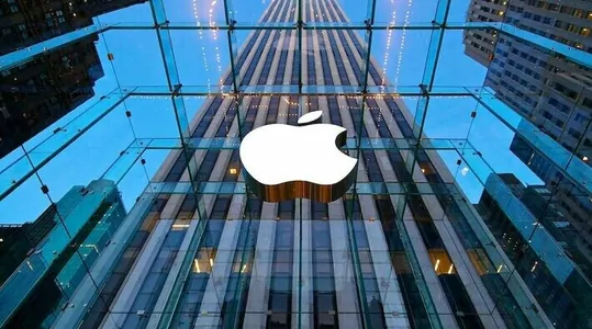 Apple купила около 100 компаний за 6 лет