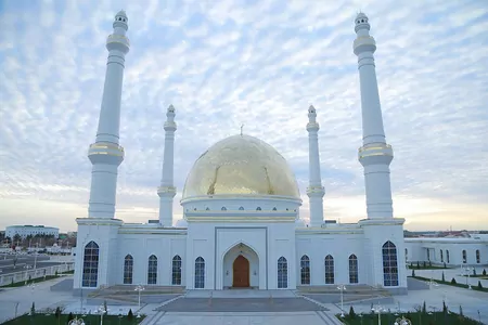 В Туркменистане продлен срок действия ограничений на посещение мечетей