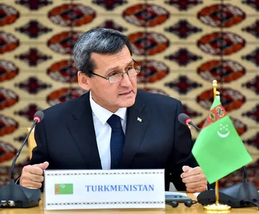 Türkmenistan we BAE COVID-19-a garşy göreş tagallaryny birleşdirmegi maslahatlaşdylar