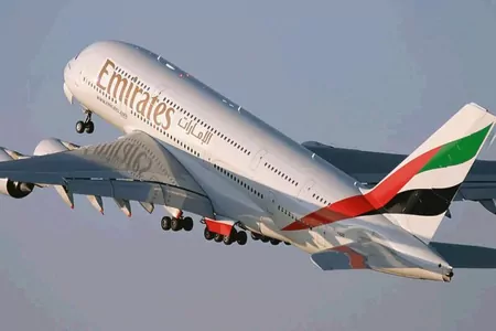 «Emirates Airlines» awiakompaniýasy Tährana gatnawlary gaýtadan dikeltdi
