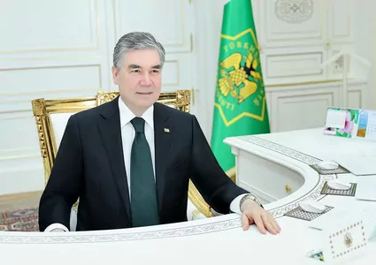 Zyýan çekip ýa-da pes netije gazanyp işleýän döwlet kärhanalaryny aýratynlykda seljermeli — Türkmenistanyň Prezidenti