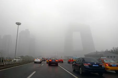 Китай начнет следить за качеством воздуха в автомобилях