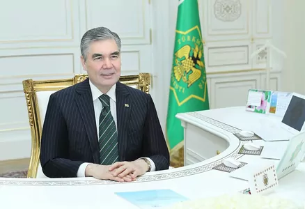 Gurbanguly Berdimuhamedow sanly wideoaragatnaşyk arkaly iş maslahatyny geçirdi