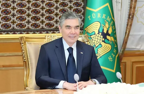 Gurbanguly Berdimuhamedow: «Ýurdumyzyň ähli banklary ähli pudaklara konsultatiw we usulyýet tarapdan ýardam etmelidirler»
