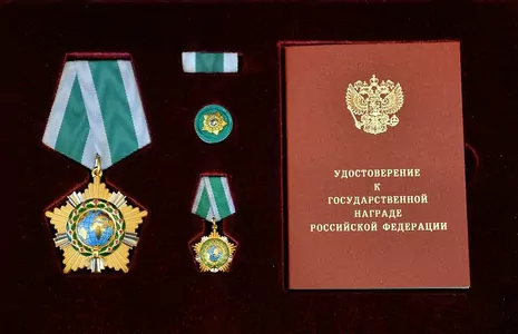 Wladimir Putin Türkmenistanyň Prezidentini «Dostluk» ordeni bilen sylaglady