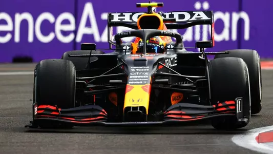 Формула-1: Гран-при Азербайджана выиграл пилот “Red Bull Racing Honda” Серхио Перес