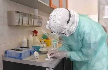Китай запатентовал свою первую вакцину против коронавируса