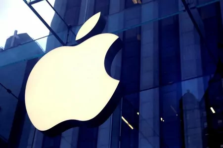 Капитализация Apple впервые превысила отметку в $2 трлн