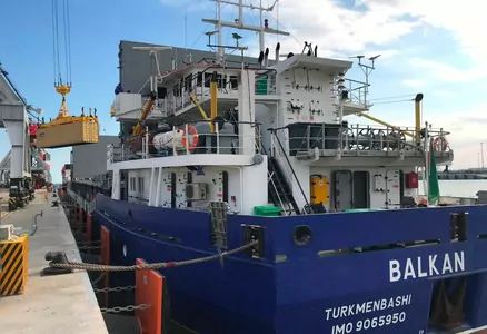 Mahaçkala Türkmenbaşy porty bilen parom gatnaşygyny dikeltmegi maslahatlaşýar