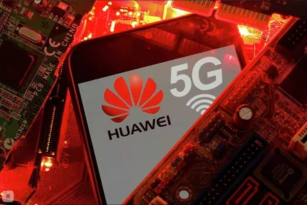 Чистая прибыль Huawei в первом полугодии выросла