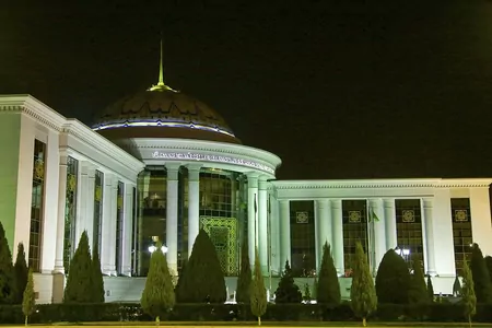 TDIM-niň Halkara gatnaşyklary instituty magistratura boýunça okuwa kabul edýär