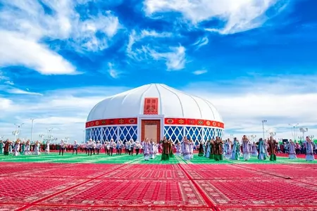 Президент Туркменистана откроет Белую юрту в Балканабате