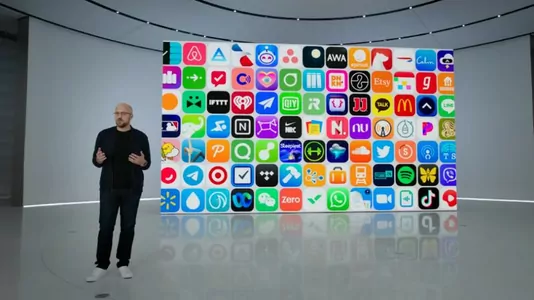 Apple iOS 16-ny tanyşdyrdy