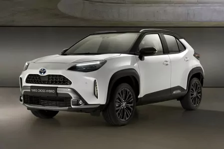 У кроссовера Toyota Yaris Cross появился спортивный вариант