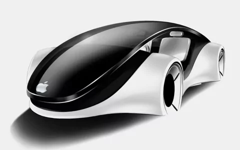 Apple awtoulag döretmek üçin Lamborghini-niň öňdebaryjy menejerini hakyna tutdy