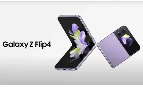 Samsung анонсировала новый смартфон Galazy Z Flip 4