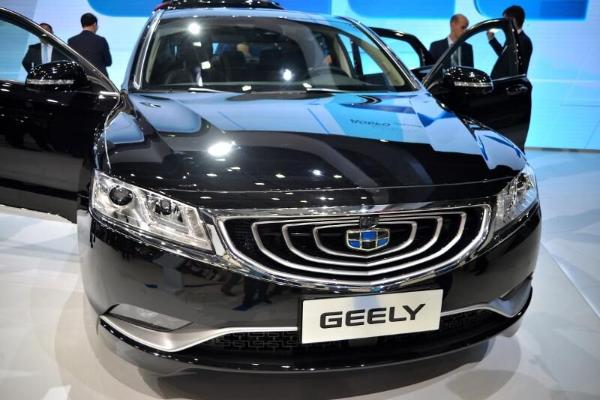 Geely запускает службу онлайн-продаж в Китае