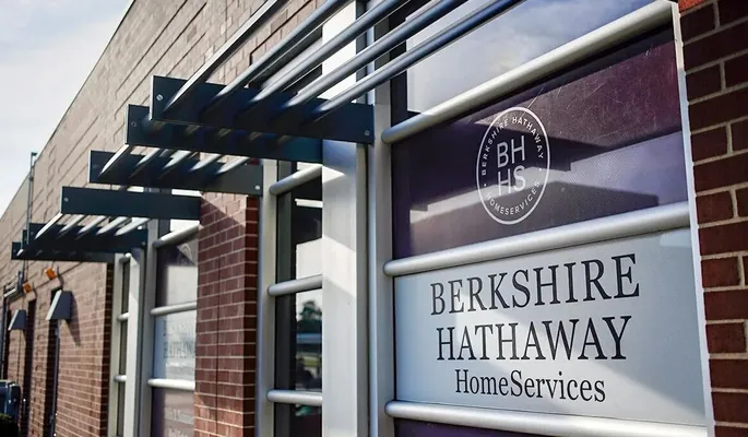 Berkshire Hathaway bazar bahasy boýunça Tesladan öňe geçip biler