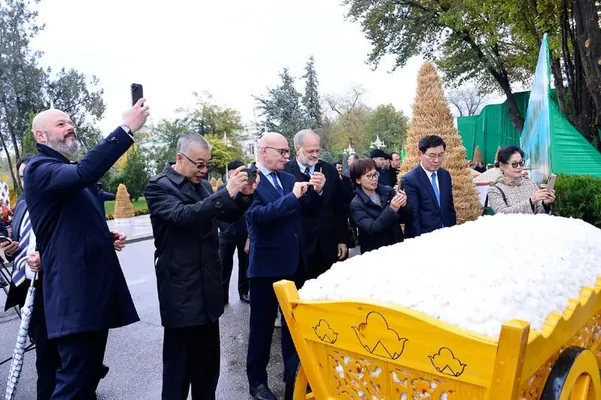 Türkmenistanda Hasyl toýy mynasybetli dabaralar geçirildi