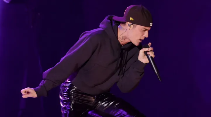 Jastin Biber öz aýdymlaryna bolan hukugyny 200 mln dollara satmagy karar etdi