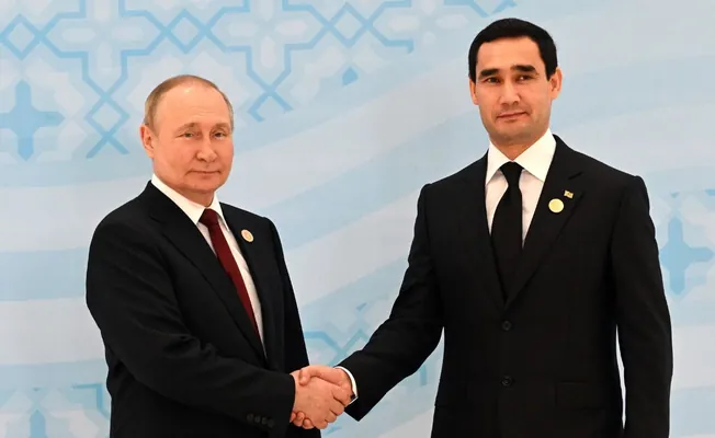 Президенты Туркменистана и России обсудили сотрудничество в сфере энергетики